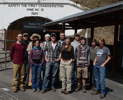 students in GLY2301 - The History of Coal from the Pennsylvanian to the Present